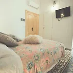 فندق مبيت وإفطار Le Ferule 4*
