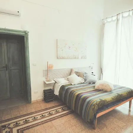 Bed & Breakfast Le Ferule 4*